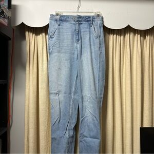 Ultra High Rise Mom Jeans